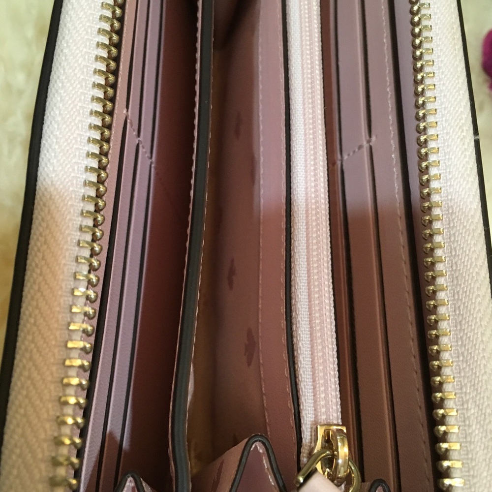 Kate spade Ziparound Wallet - Picture 9 of 12